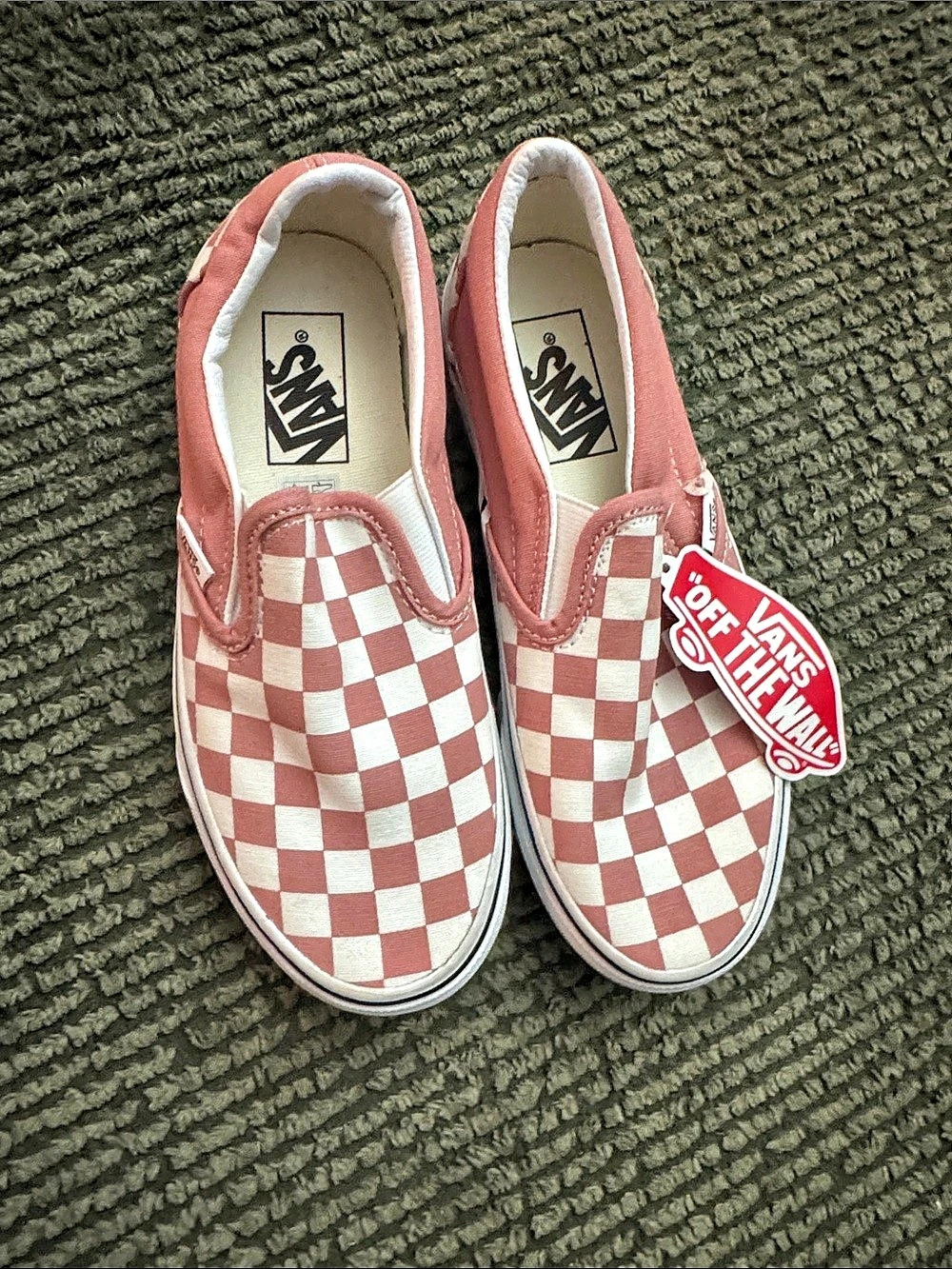 Vans Classic Slip-On Checkerboard Sneakers Pink & White NWT